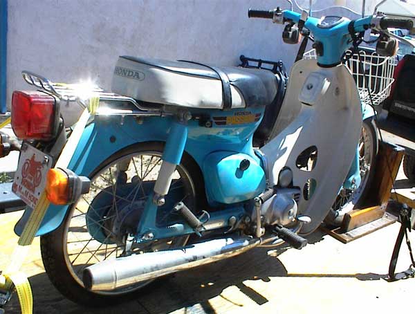 Honda C70 picture 4 of 15