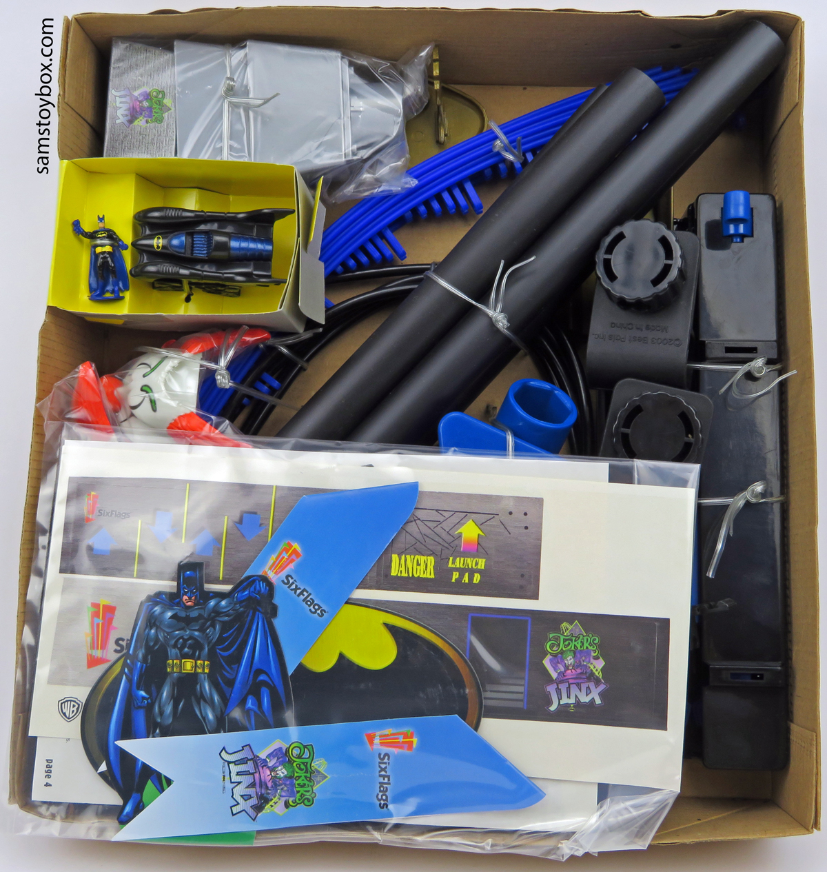 Six Flags Joker's Jinx Coaster Contents